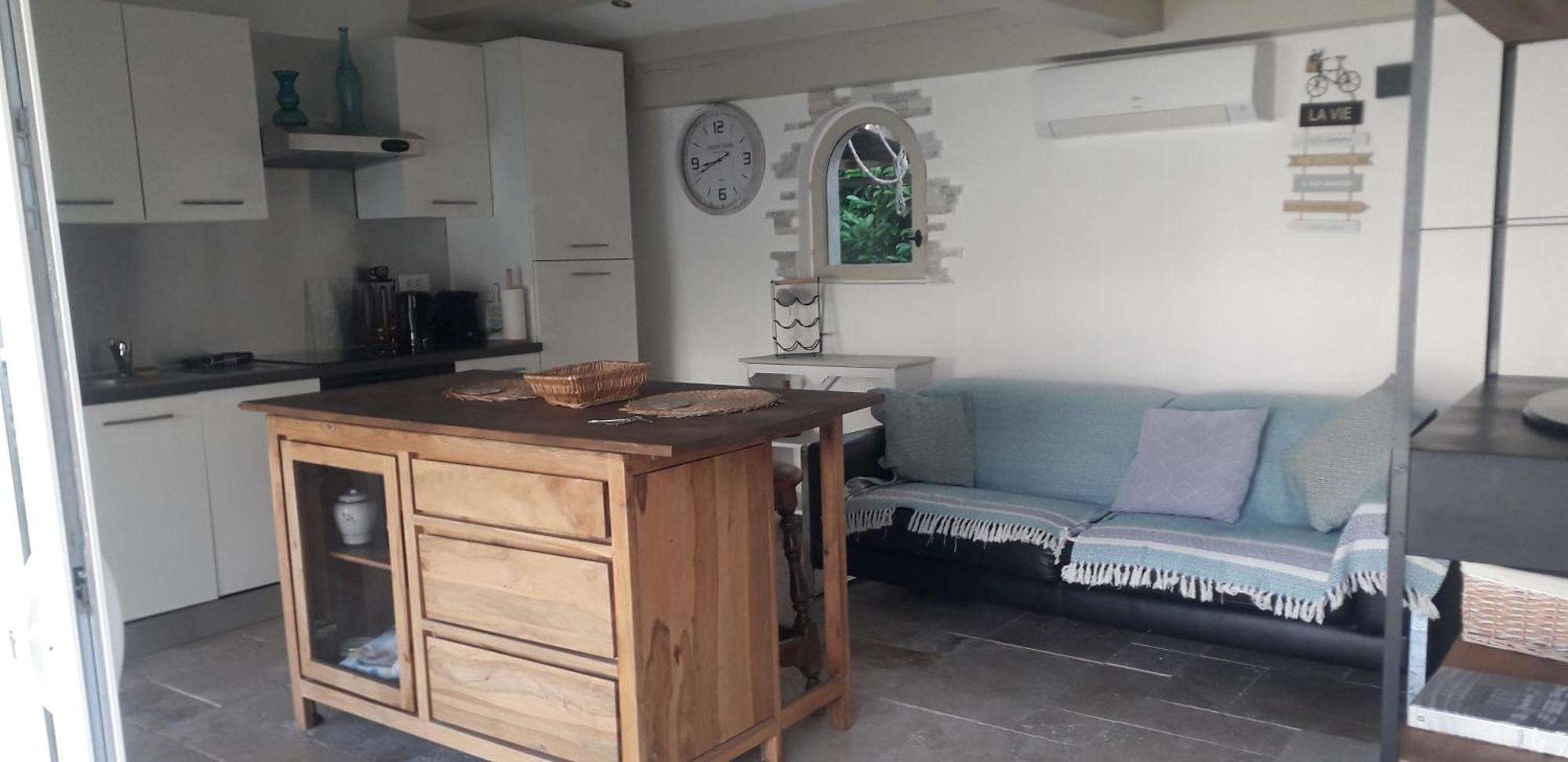 Logement Independant Au Calme Proche Toutes Commodites Et Transports Le Cannet Exterior photo